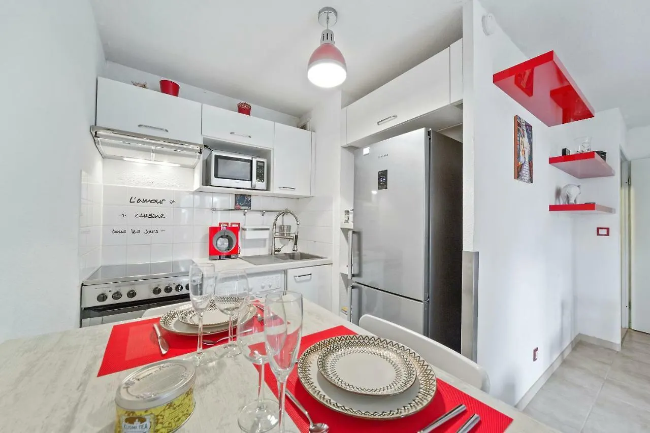 L Oasis studio proche hôpital et aéroport Piscine Parking &Netflix Toulouse Appartement